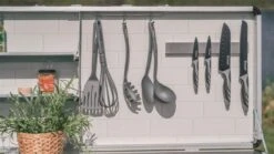 Outwell Magante Campingkeuken - Grijs 22 Outwell Magante Campingkeuken - Grijs -Buiten kamperen 1068 1900 5709388129598 magante keukentafel feature photo13