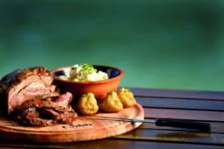 Cobb Pro Houtskoolbarbecue - Zwart 11 Cobb Pro Houtskoolbarbecue - Zwart -Buiten kamperen 1267 1900 250y8439 1