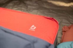 Bo-Camp Dorset Golden Zelfopblazende Slaapmat -Buiten kamperen 1267 1900 bo camo slaapmat