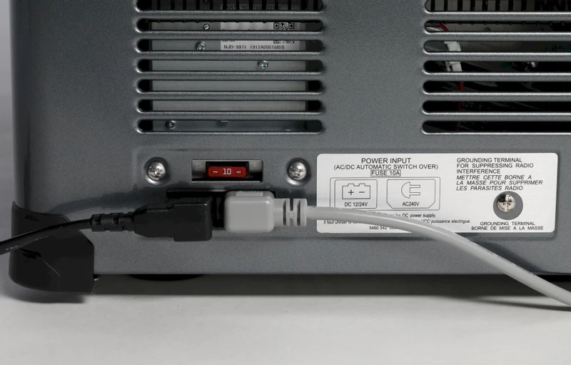 Engel MT35F-V Compressor Koelbox - 32 Liter 10 Engel MT35F-V Compressor Koelbox - 32 Liter - Afbeelding 8