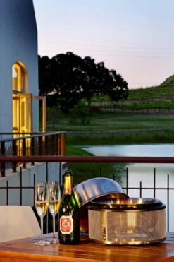 Cobb Premier Houtskoolbarbecue - Grijs -Buiten kamperen cobb premier 4