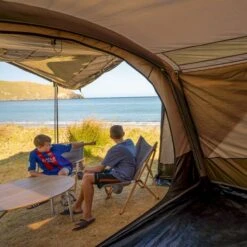 Zempire Aero TL Pro Opblaasbare Tent - 5 Persoons -Buiten kamperen zempire aero tl pro opblaasbare tent 16 1